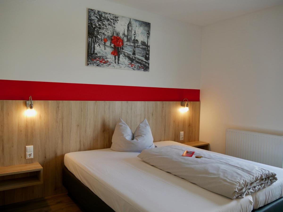Hotel Hohenloher Tor Bretzfeld Exterior foto
